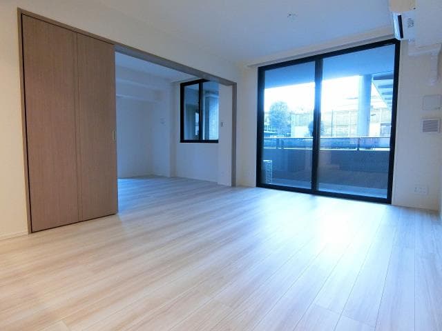 Preview interior of KDX Residence Yokohama Momijizaka