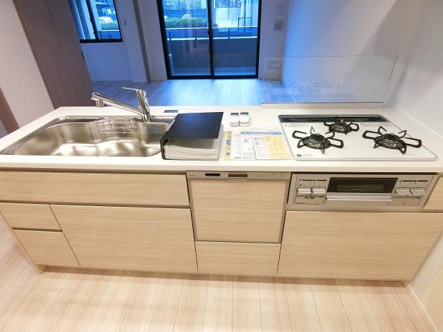 Preview interior of KDX Residence Yokohama Momijizaka