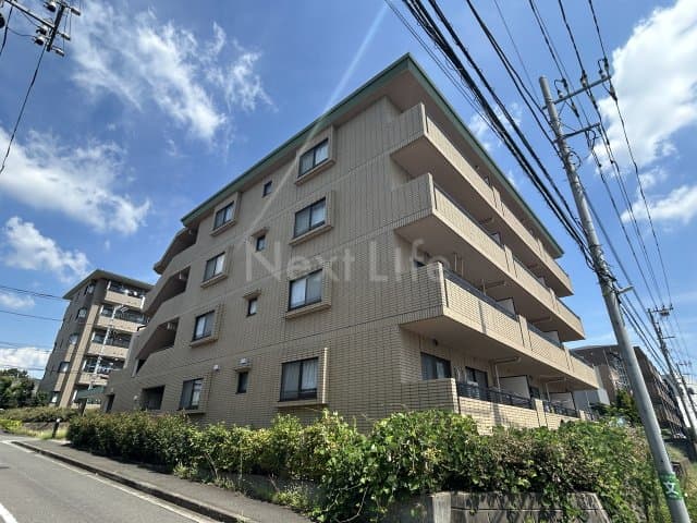 Main exterior of Grace Daikan 4