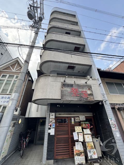 Main exterior of Viva Marutacho 403