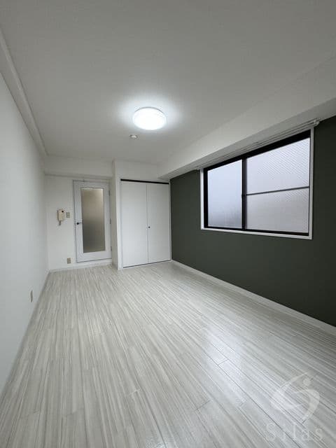 Preview interior of Viva Marutacho 403