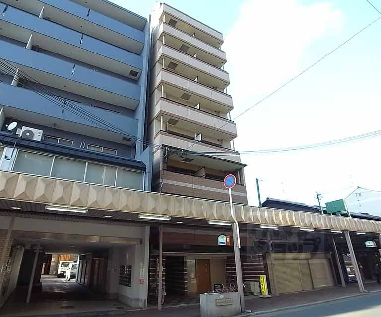 Main exterior of House Saison Sujakudori KM 🌳