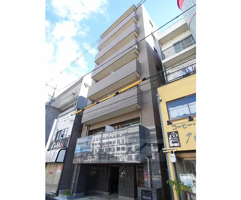 Main exterior of Belagio Kyoto Karasuma Jujō KM 🌳