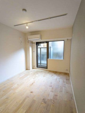 Preview interior of Sunflora Sanjo-Omya