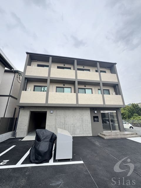 Main Image