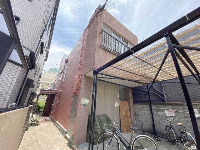 Main exterior of House Yu (Former Prime House) 111