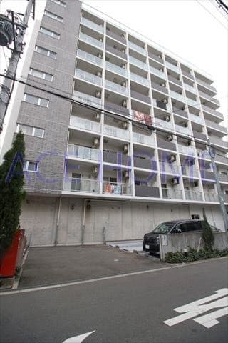 Main Image