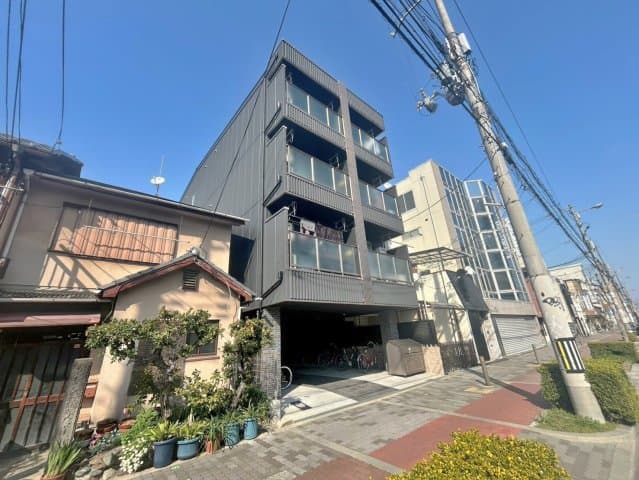 Main exterior of Rb NU KITATANABE