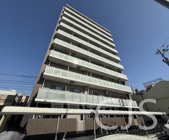 Main Image