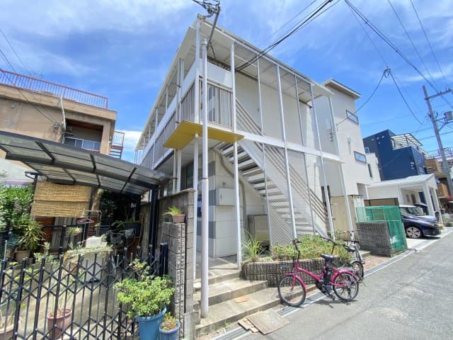Main exterior of Shin I