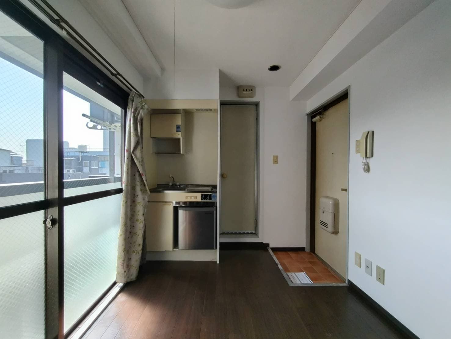 Preview interior of Ryusho Imazato