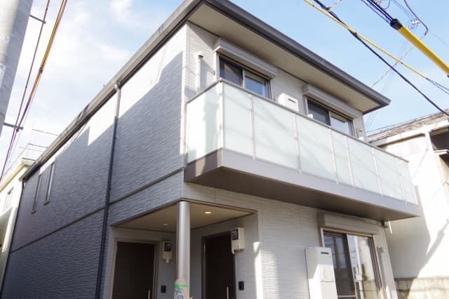 Main exterior of Share Maison Kasugade Kita