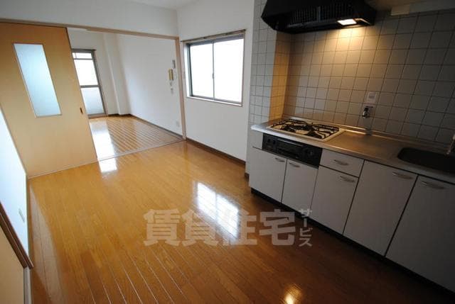 Preview interior of Minato Residence 2