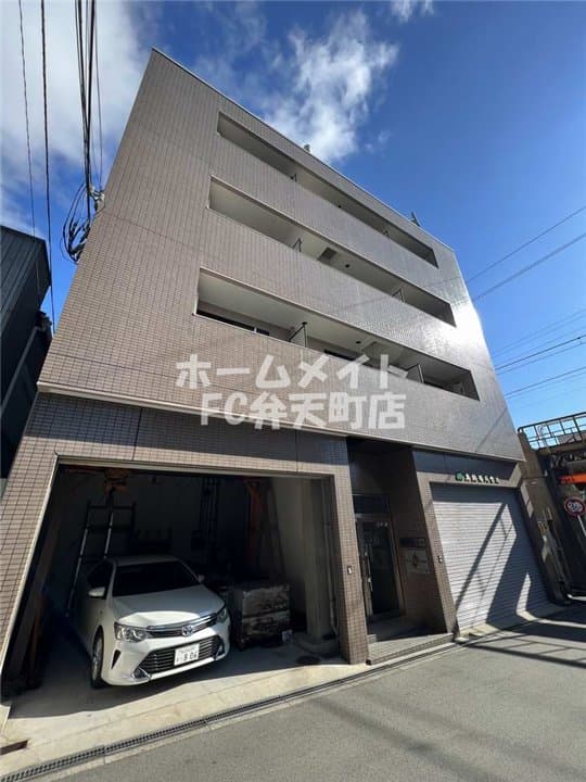 Main exterior of Happiness Minami Ioka KM 🌳