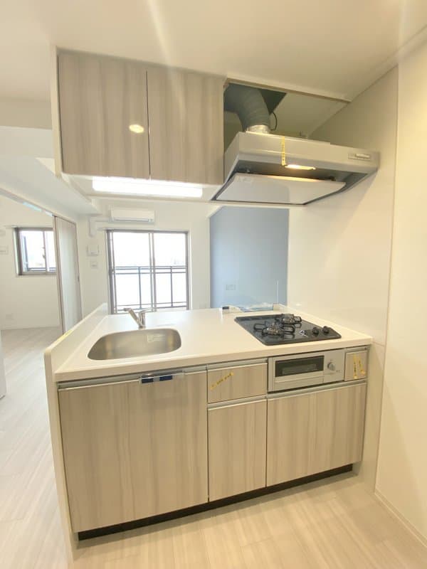 Preview interior of Presans Naoenaka Peltier