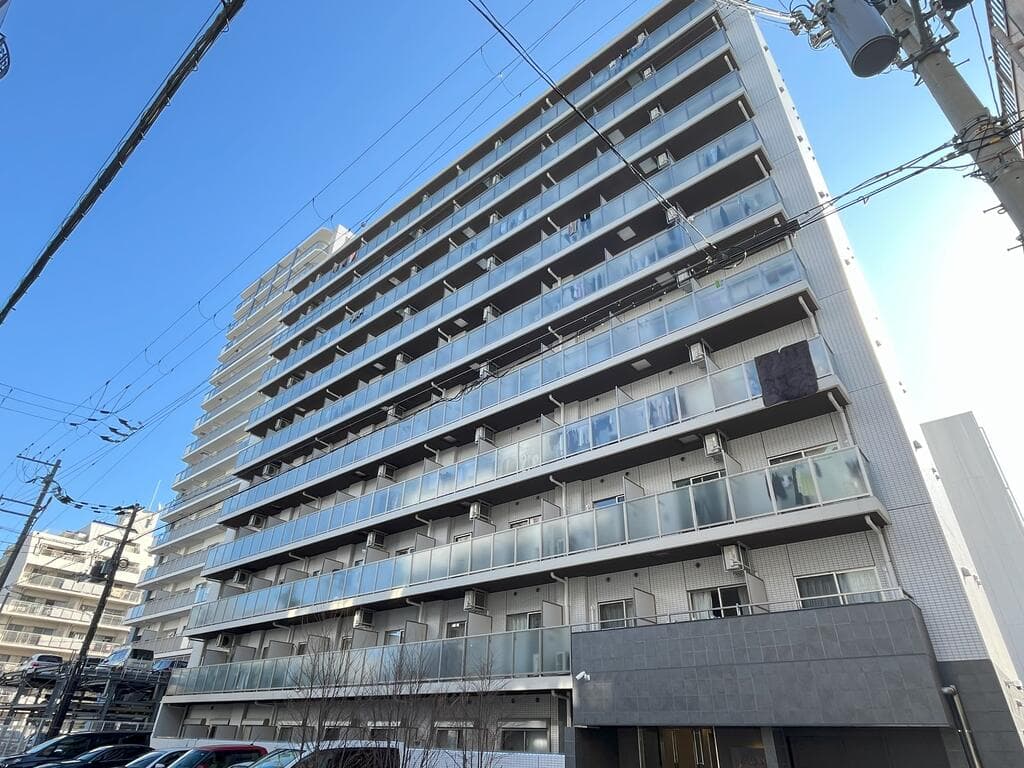 Main exterior of Zeon Osaka EAST KM 🌳