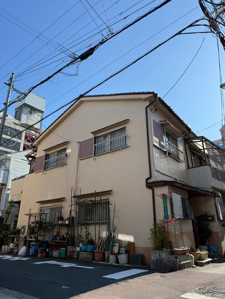 Main exterior of Miyoshi Honmichi 4-chome Rental House KM 🌳