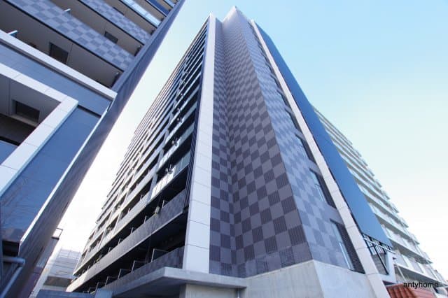 Main Image