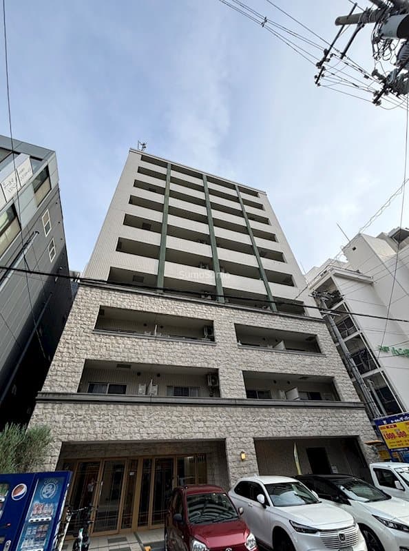 Main Image