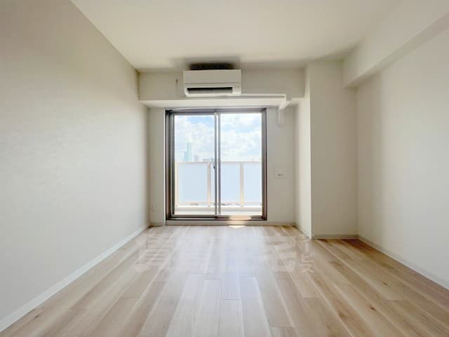 Preview interior of Halu Hanazono Town