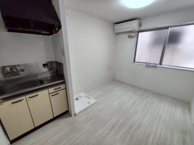 Preview interior of Sunrose Kobayashi