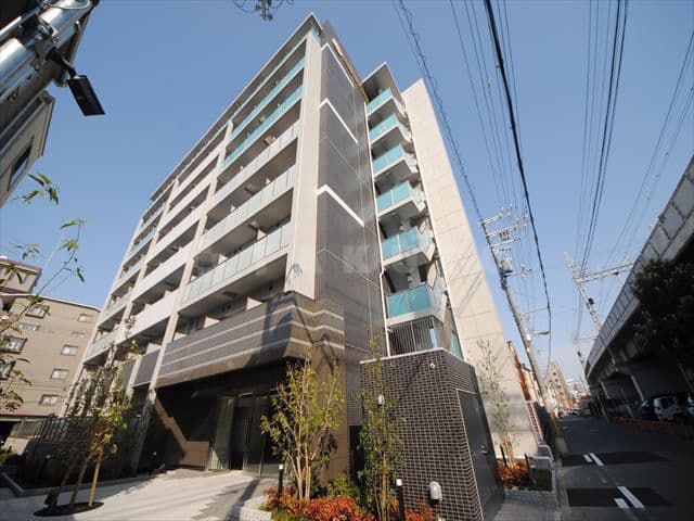 Main Image
