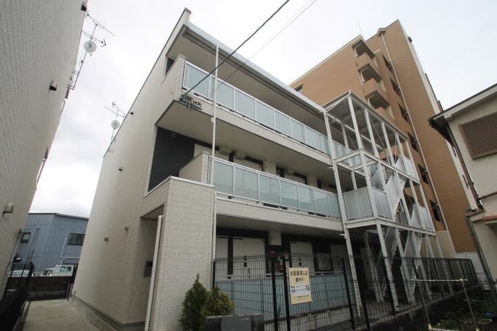 Main exterior of Libli Taketono