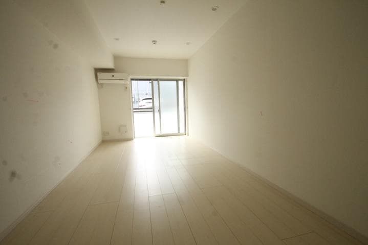 Preview interior of Libli Taketono