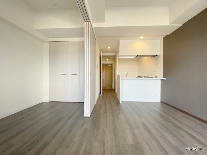 Preview interior of Presance Tsukamoto Veravie