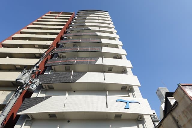 Main exterior of Serenite Tani-ku Purie
