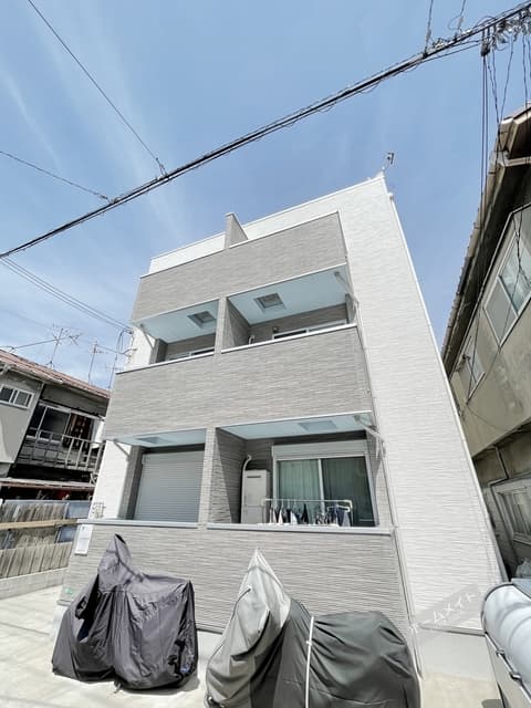 Main exterior of Nijiru Bonra