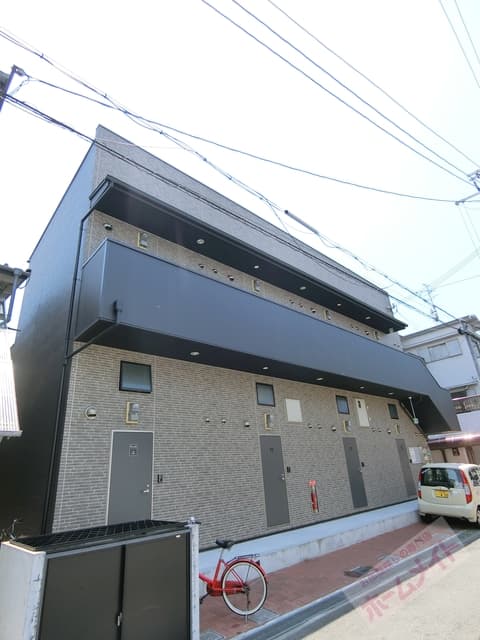 Main Image