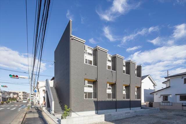 Main exterior of KAHALE Higashi Omiya