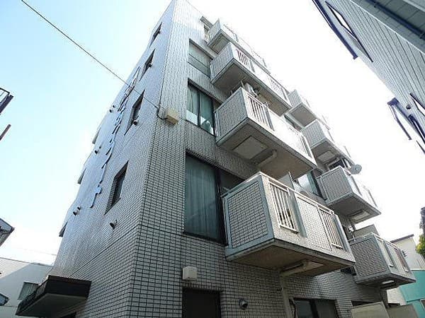 Main exterior of Sky Court Ohanajaya 2nd