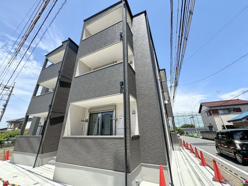 Main Image