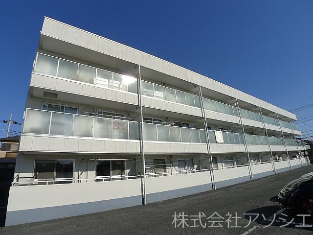 Main Image