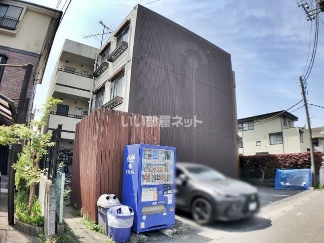Main exterior of b'CASA Kumagaya re-born