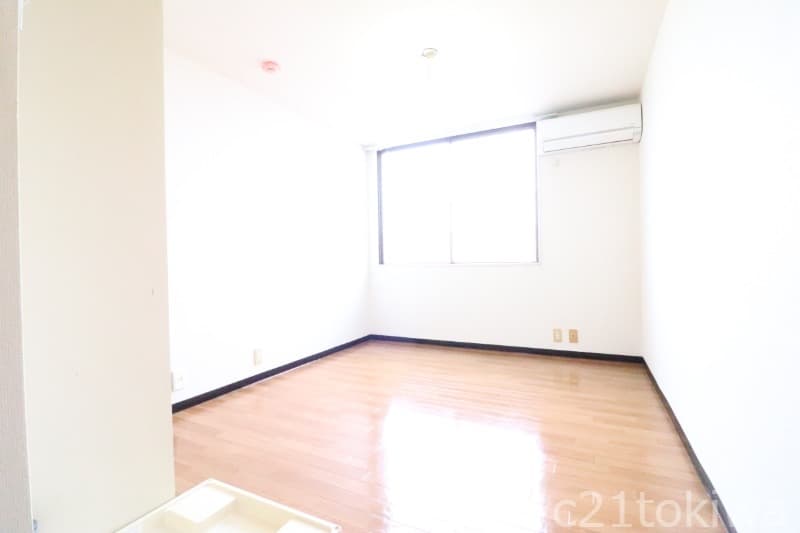 Preview interior of Green Heights 2