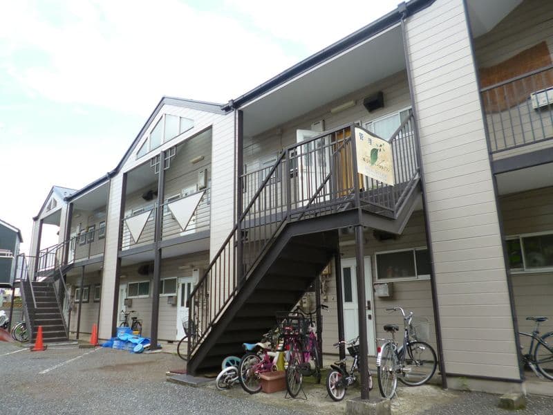 Main exterior of Heights Jade B
