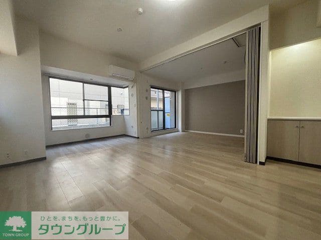 Preview interior of ISM Musashi Urawa