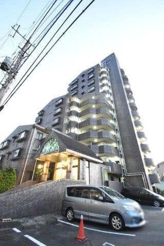 Main exterior of Hills Roppongi No. 2