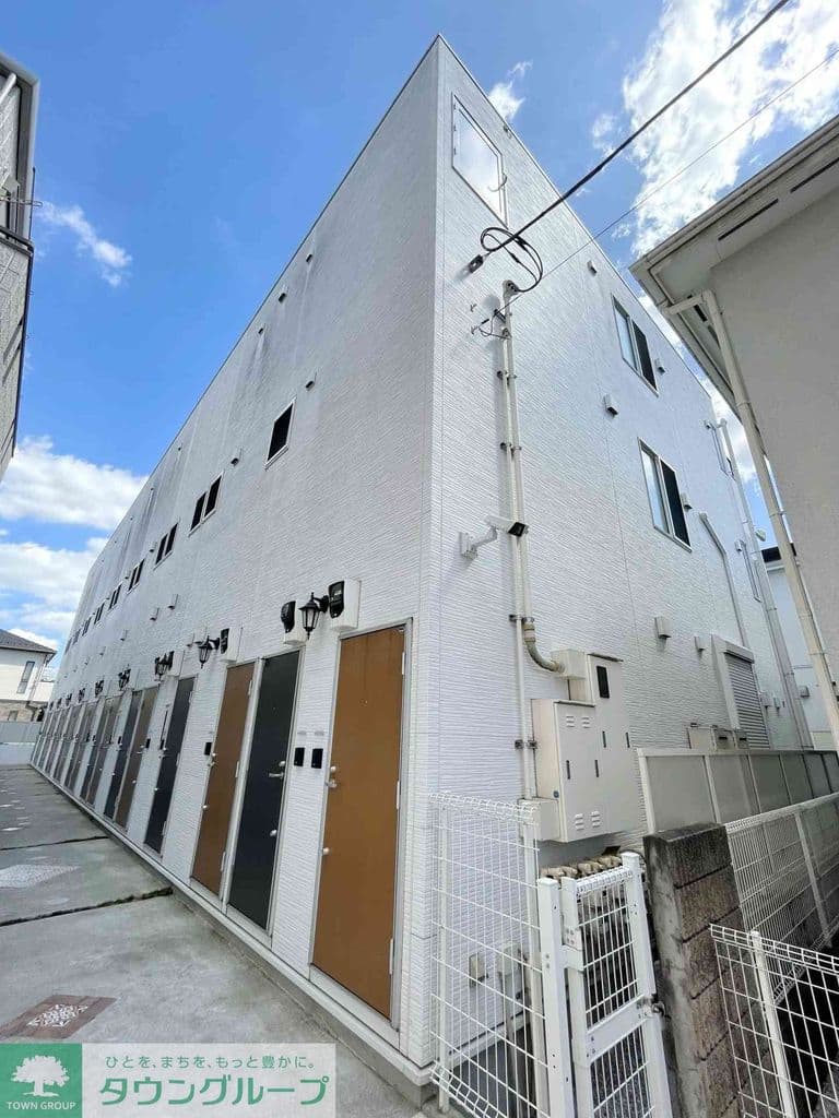 Main Image