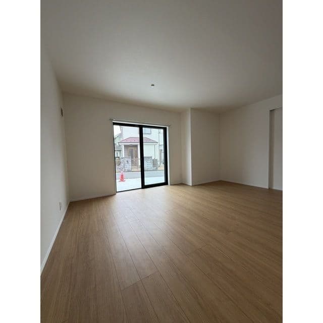 Preview interior of Kolet Higashi Akiruyu #08