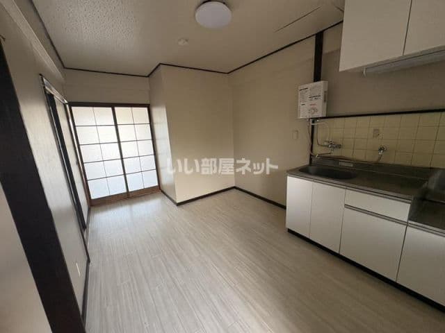 Preview interior of Ninomiya Heights