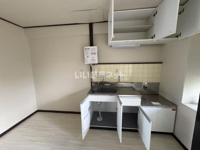 Preview interior of Ninomiya Heights