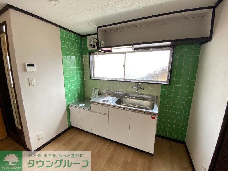 Preview interior of Enomoto Building