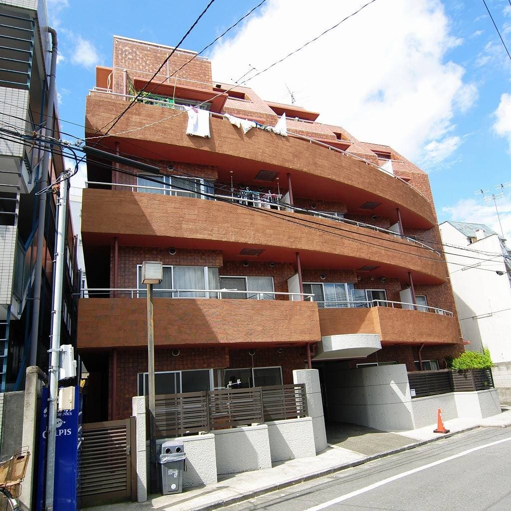 Main Image