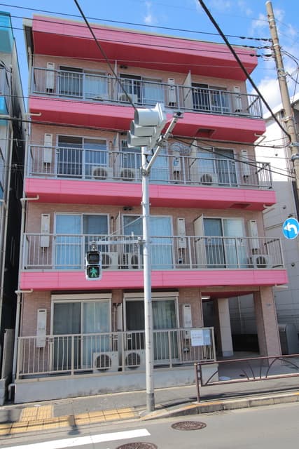 Main Image