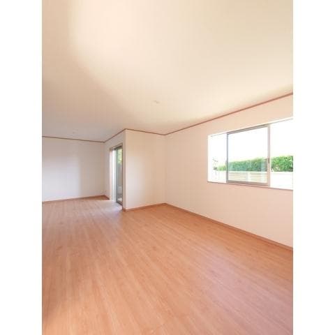 Preview interior of Kolet Kokuritsu Yaho KM 🌳