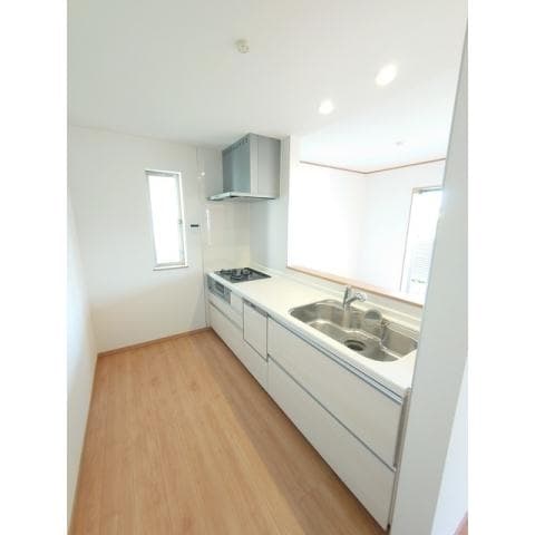 Preview interior of Kolet Kokuritsu Yaho KM 🌳